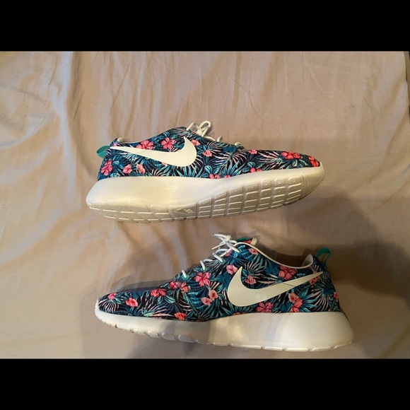 Nike Roche Run - Picture 2 of 4